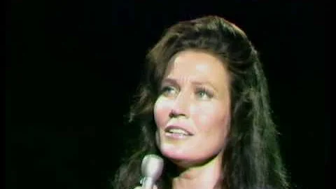 Loretta Lynn - In The Garden