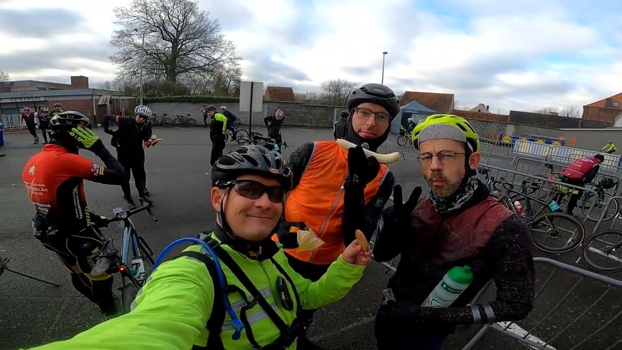 Omloop Het Nieuwsblad cyclo 🚴‍♂️🚴‍♂️🚴‍♂️💨💨💨