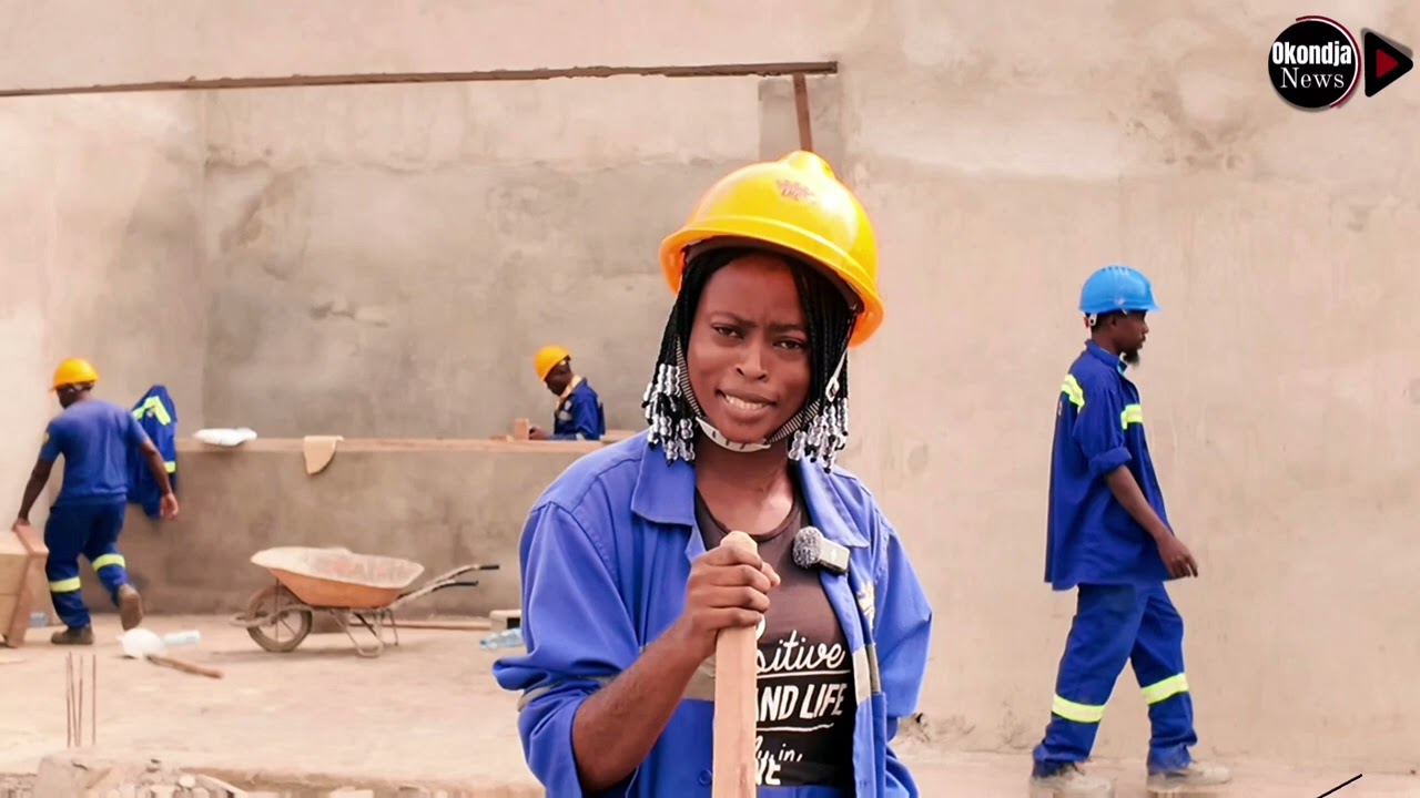 [#ÉMISSION] VOIR OKONDJA AUTREMENT. VISITE DU SITE OÙ SE CONSTRUIT LA NOUVELLE STATION SERVICE.