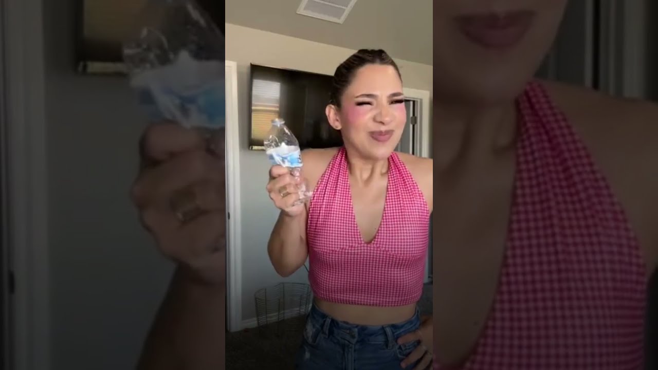 Navany descubrió a Nathan que el es el que le enseña a cómo levantar el dedito👆👆👆