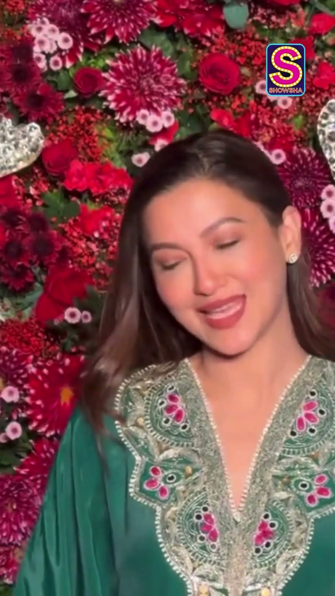 Gauhar Khan Opts For Bold Green As She Poses At An Event | Bollywood | Fashion | #viral | N18S