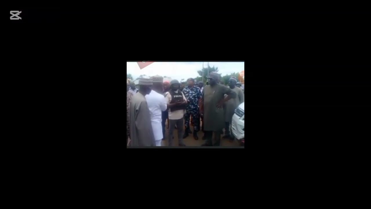 KWARA: GOVERNOR FINALLY VISIT OKE ODE DAYS AFTER THE TERRORIST ATTACK.