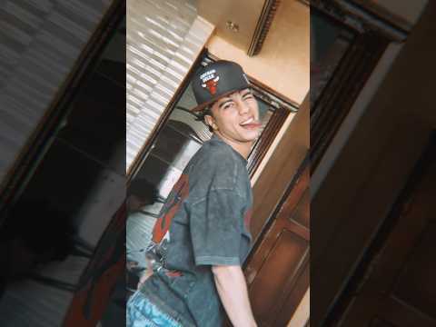 هعوج لساني تشوفني تقول واحد تاني درامز