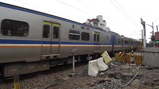 2173次區間車與176次自強號通過斗六市鎮北路平交道 20200523