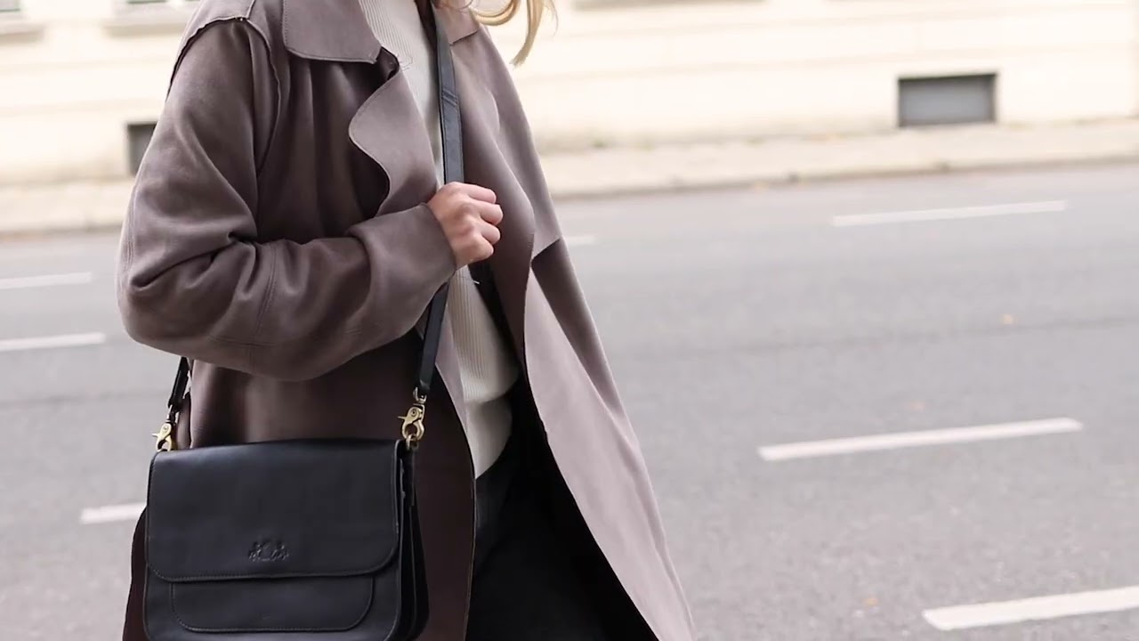 Schultertasche FRAN Glattleder schwarz von SID & VAIN | myBagFactory