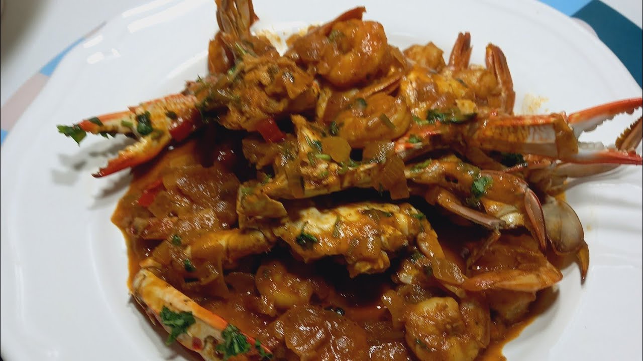 طبختنا اليوم  سرطان البحر أو السلطعون بصلصة لذييييييييذة بحليب جووووز الهند
