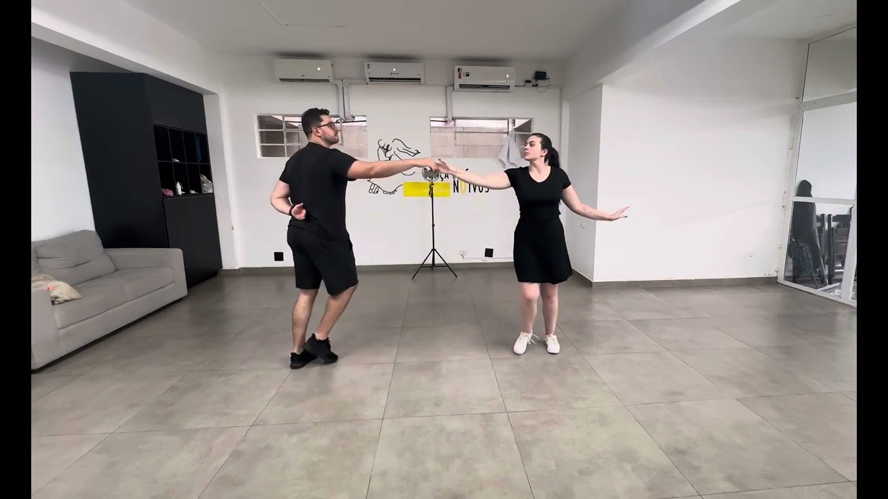 DANÇA DOS NOIVOS - VALSA DAS FLORES (WALTZ OF FLOWERS) - TCHAIKOVSKY