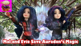 Mal and Evie Save Auradon's Magic - Episode 62 Disney Descendants Friendship Story Play Series