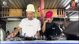 AMAPIANO MIX WITH IDYLLIC RSA B2B W4DE | Reggies Cigar Lounge Live Performing