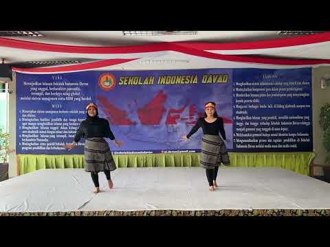 Mark Melchin Holds A Concert