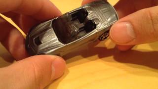 Hot Wheels '14 Corvette Stingray Convertible (HW Garage)