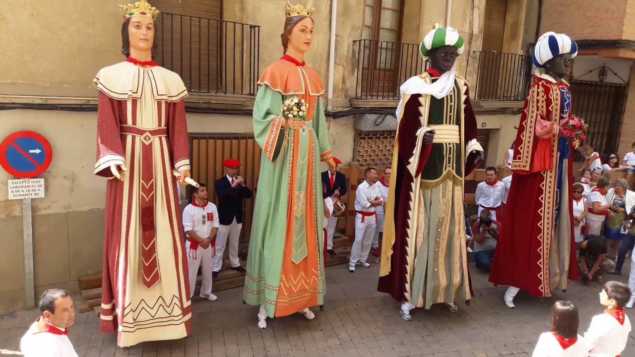 Gigantes Peralta. (La Aurora)