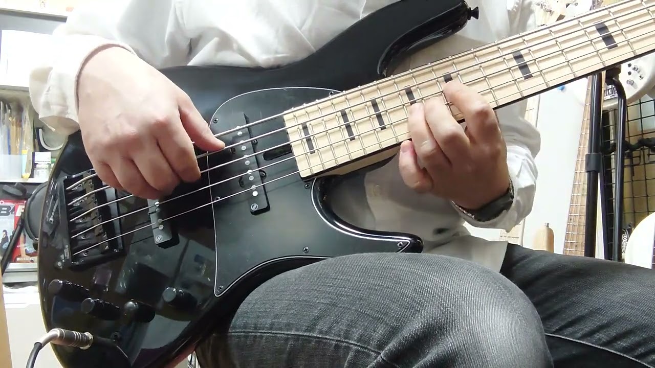 Fodera／NYC Empire 5 Strings 70FH 24 Fodera NYC Empire 5 Strings 70FH/24 Black DEMO - YouTube