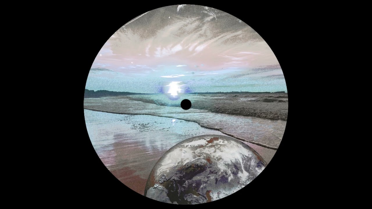 Guarda Paul Rudder - Variable Star su YouTube Guarda Paul Rudder - Variable Star su YouTube