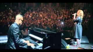 Adele - Someone Like You - The Royal Albert Hall [HQ]