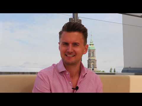 Simon Pfau „Smart Digital Apartment“ BENSIMON #TOPfive - Interview Concierge monbijou