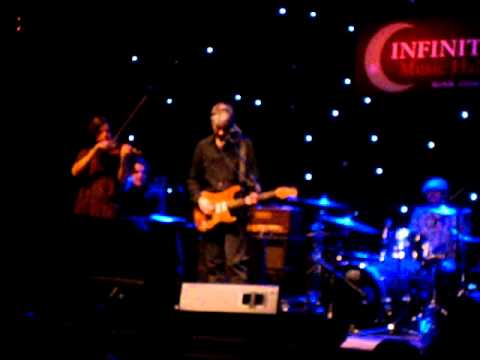 BoDeans - Good Things @ Infinity Hall, Norfolk, CT: 11/4/2011