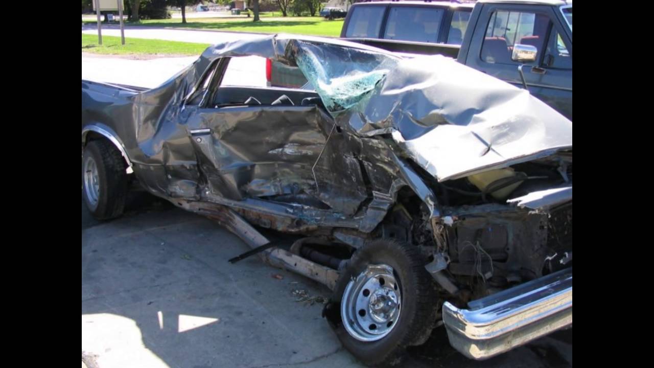 jaguar XF diesel accident car for sale 1000km only