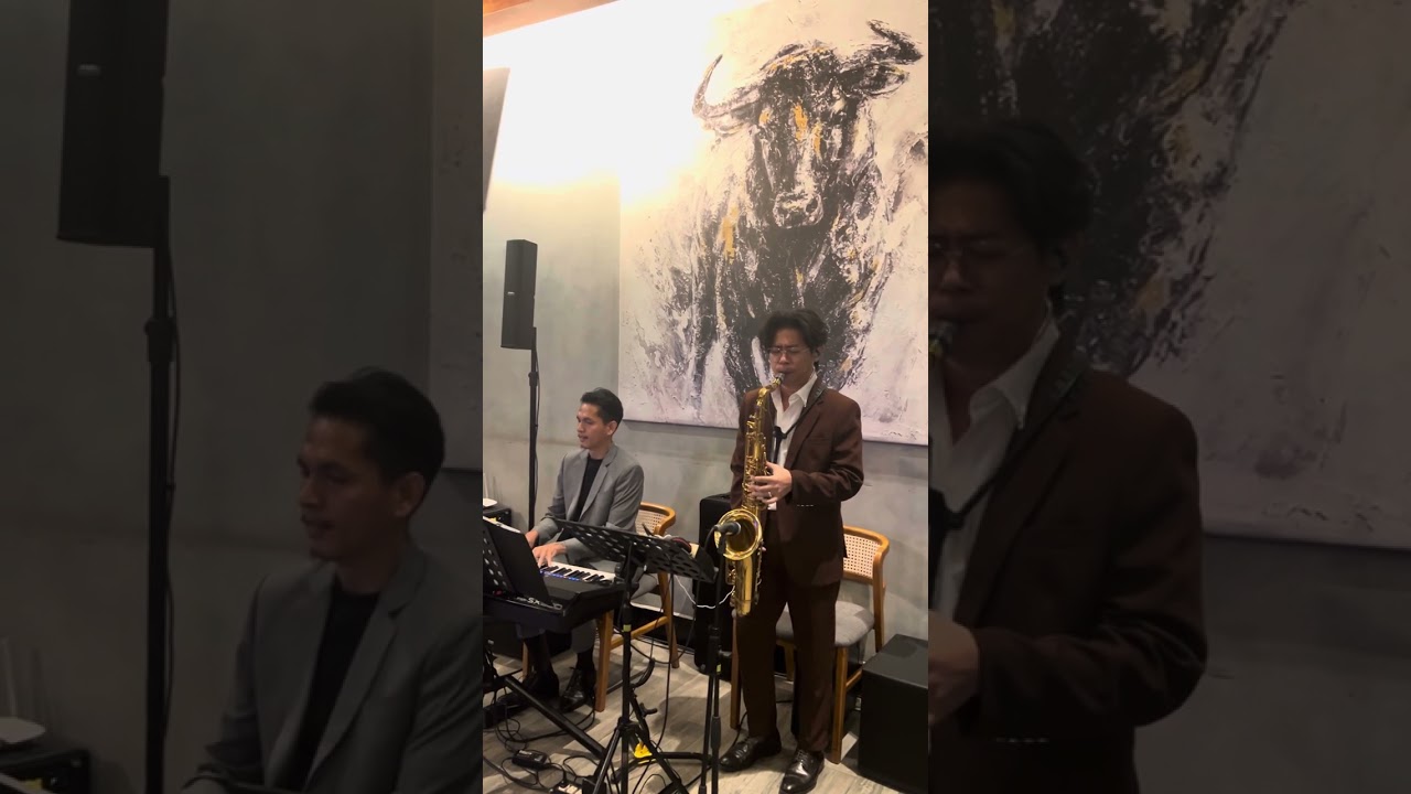 Tonight i celebrate my love for you cover piano saxophone 🥀. Contact work 070 53 23 18 