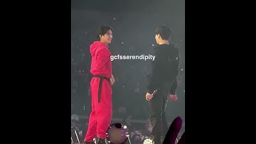 V dressed up like the squid game guard💜 #bts day-3 permission to dance @Sofistadium