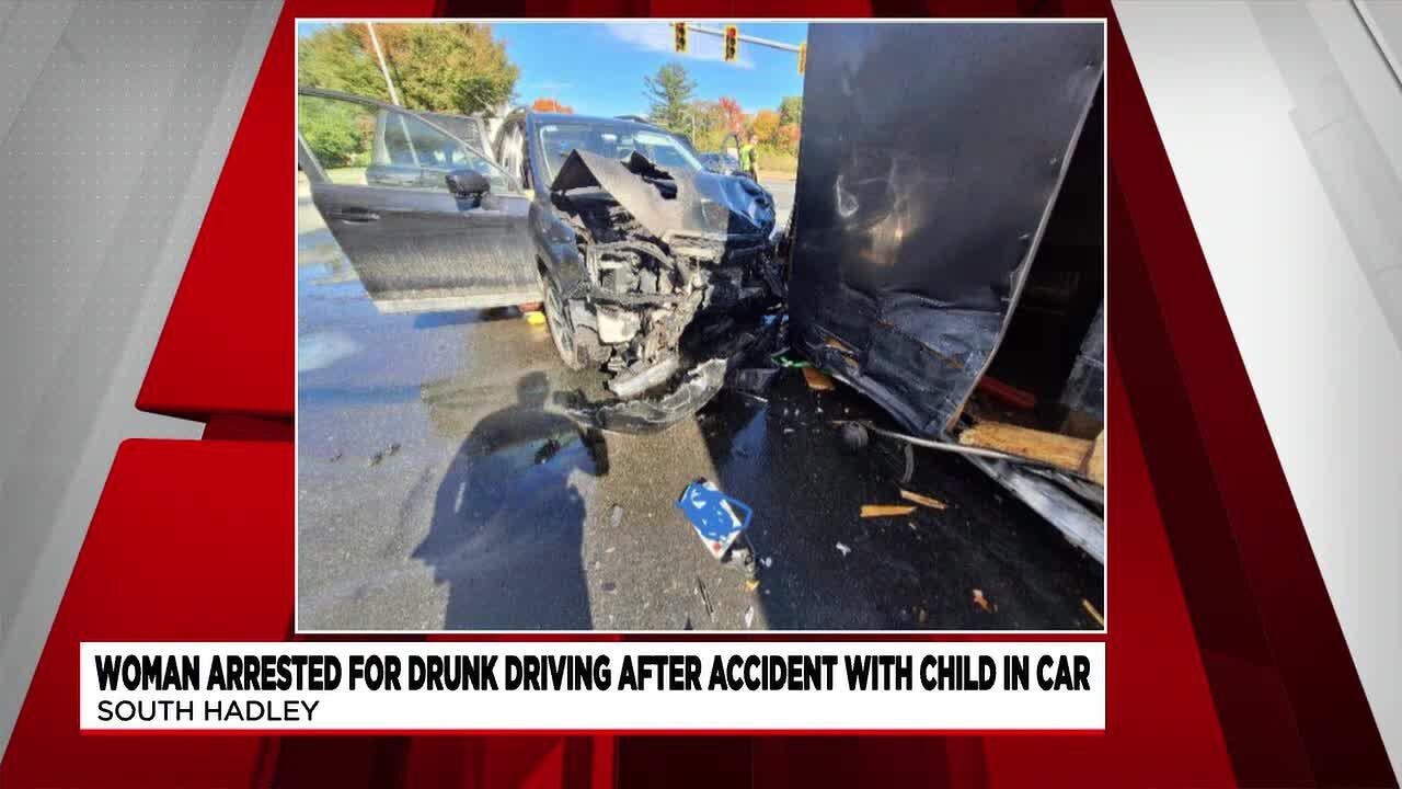 Woman arrested for drunk driving with child in car - YouTube