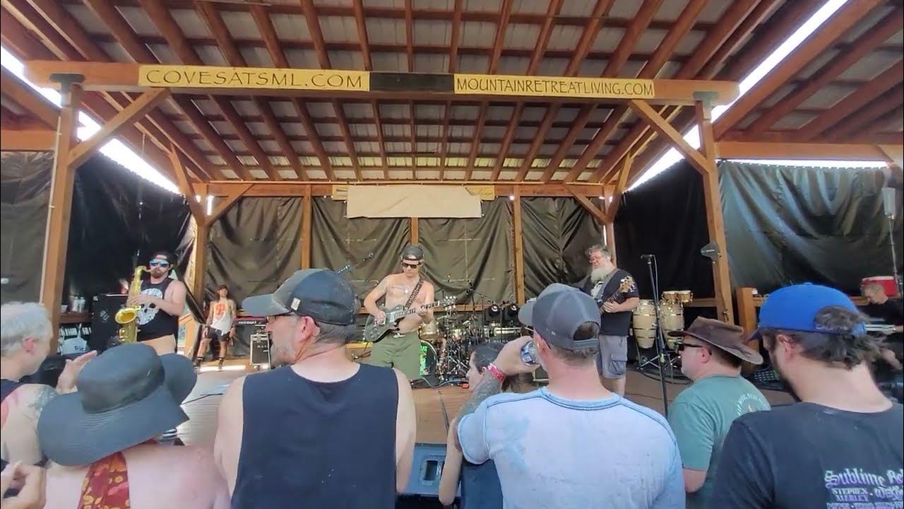 Bumpin Uglies "Self loathing" (live) at Coves Amphitheater 6/22/2024 #UgliesNation #LiveMusic Bumpin Uglies "Self loathing" (live) at Coves Amphitheater 6/22/2024 #UgliesNation #LiveMusic