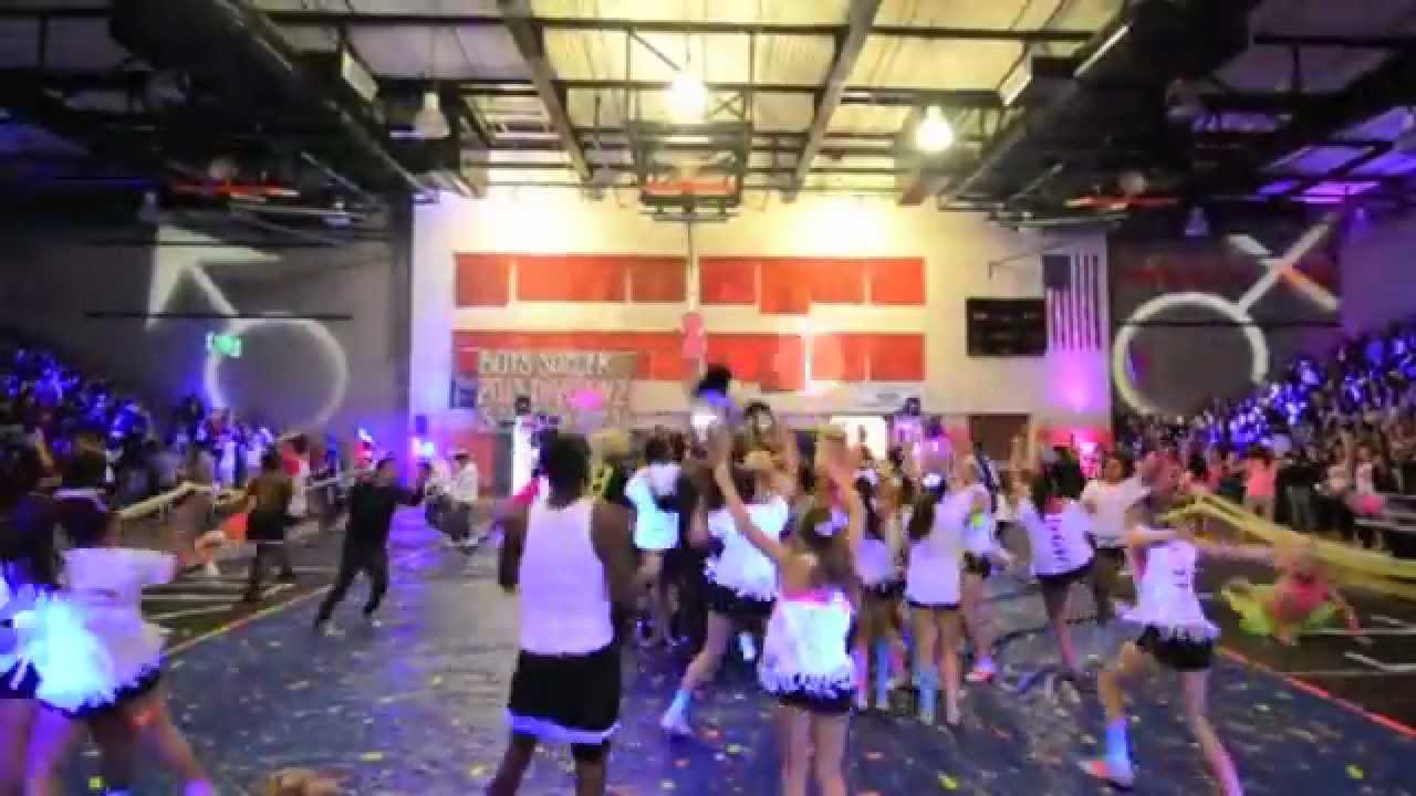 San Jacinto High School Harlem Shake - YouTube