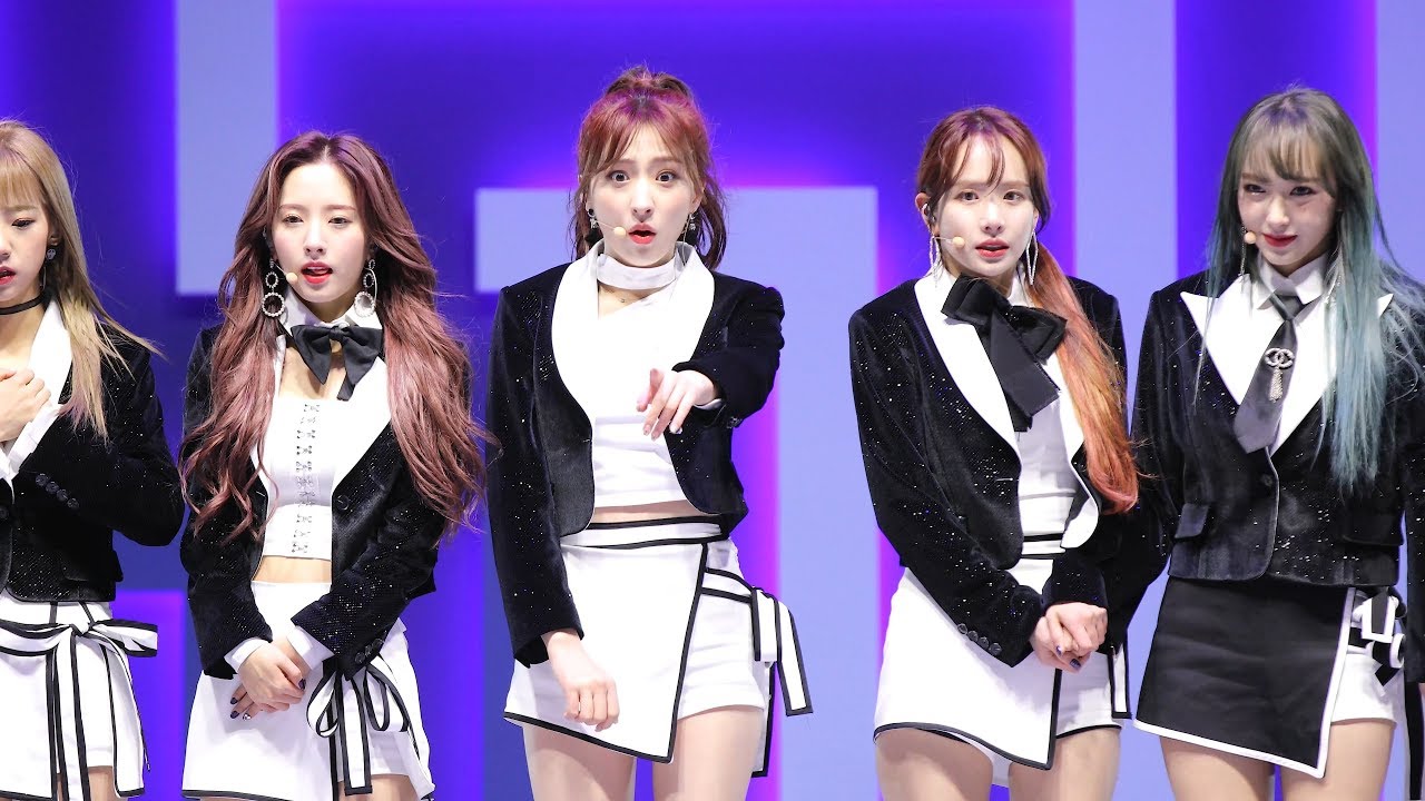 [4K] 180211 우주소녀 은서/보나/설아/성소 직캠 (WJSN/EUNSEO) - 인사 & 멘트모음 & 추위 @라이브사이트 K-POP 콘서트/Fancam By 쵸리(Chori)