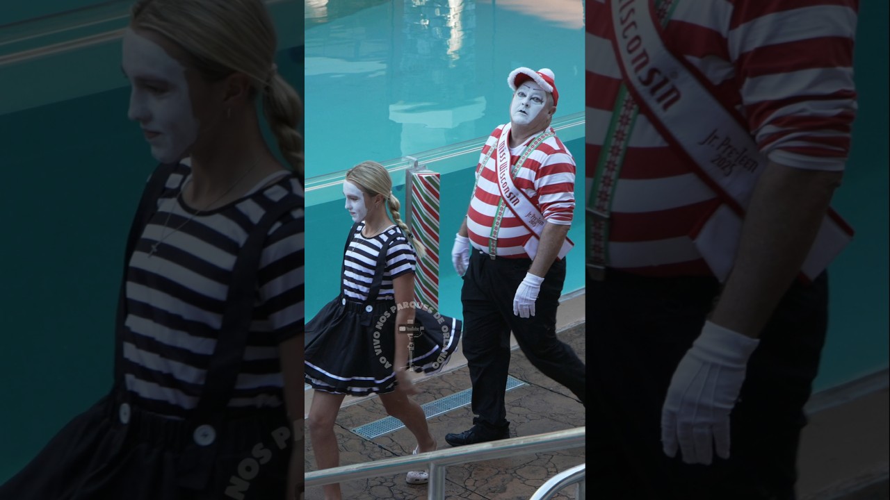 Tom o mímico ganhou uma faixa das irmãs mímicas 😂🤣#tomthemime #seaworldmime #seaworldorlando
