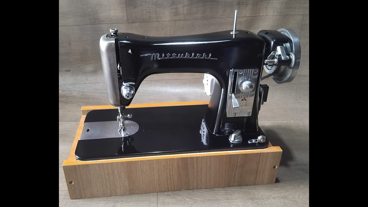 ヴィンテージ MITSUBISHI ミシン HA2 Presentation of a lesson on how to operate a Mitsubishi HA2 sewing