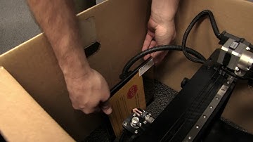 MakerGear M2 Desktop 3D Printer | Unboxing