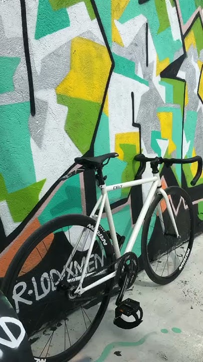 Celt 2K23 Fixed Gear Bike - YouTube