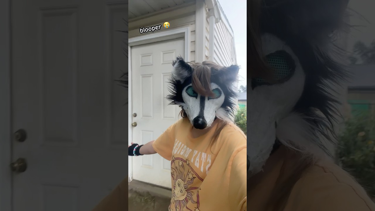 ma shoe is all muddy now 😭😭😭 