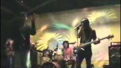 the devil wears prada covered (overdramatic)