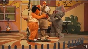The Banana Splits-The Show Begins!