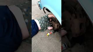 Kam does his first shock swap on the Buick
