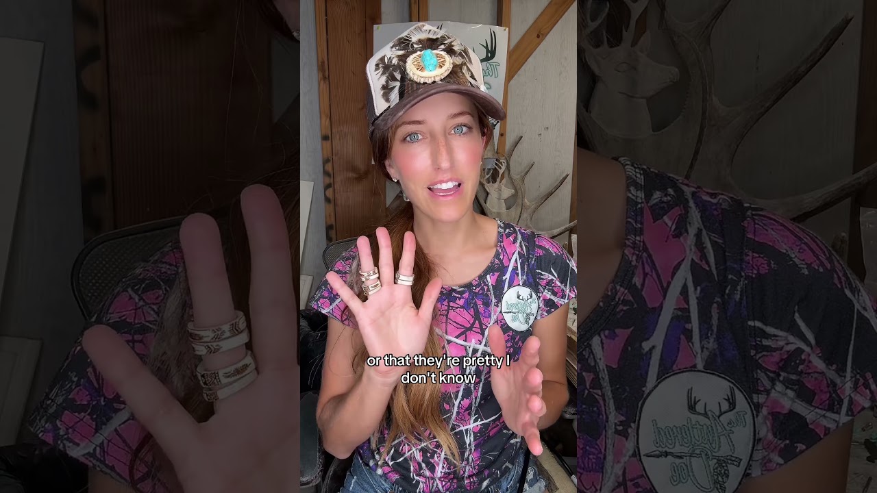 Metal free engagement rings 