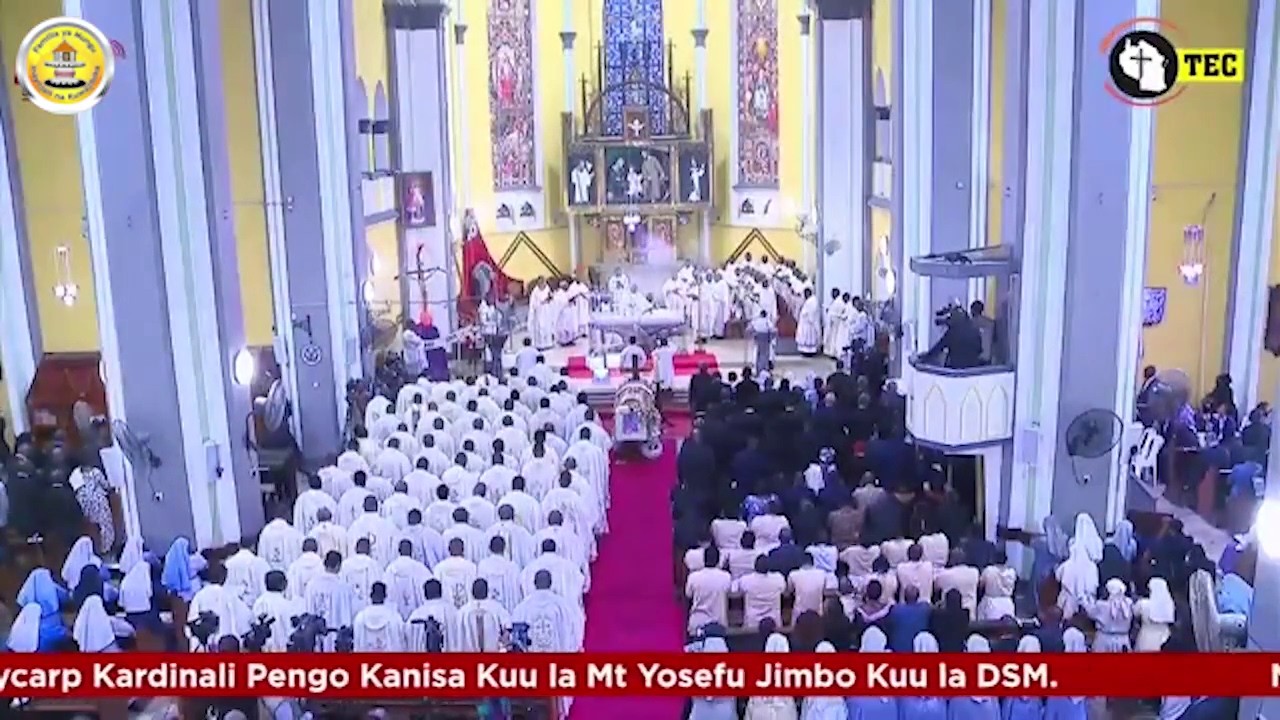 MISA TAKATIFU YA KUMUAGA KARDINALI PENGO KANISA KUU LA MTAKATIFU YOSEFU - JIMBO KUU DSM