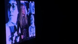 Derya Uluğ - Hayattan Koparılan Kadınların Sesi Oldu || Öyle Bir Kader Ki Bu (Konser)