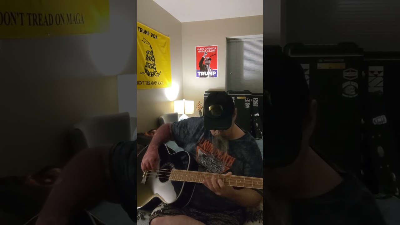 @deanguitars @vans @liquiddeath 