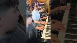 Oh no! Ci eravamo quasi riusciti 😂 EPIC FAIL #piano #school #stilldre #drdre #drdresnoopdogg