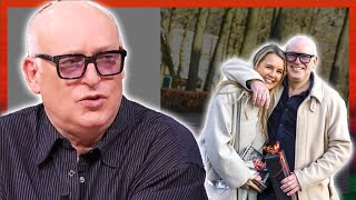 Download Lagu Buren doen een boekje open over de flinke ruzies tussen René van der Gijp en Minouche van der Gijp MP3