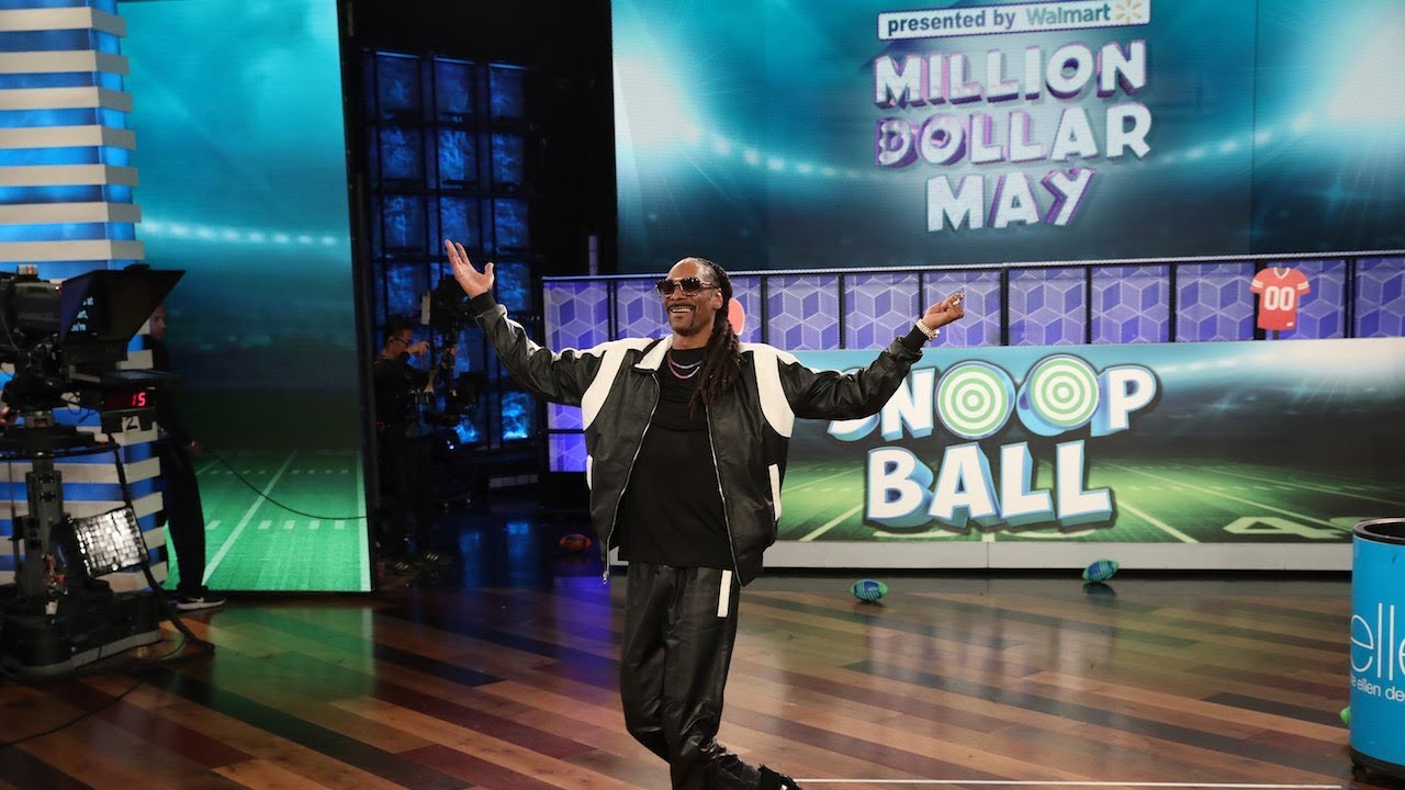 Snoop Dogg Gets a High Score with a Game of 'Snoop Ball'