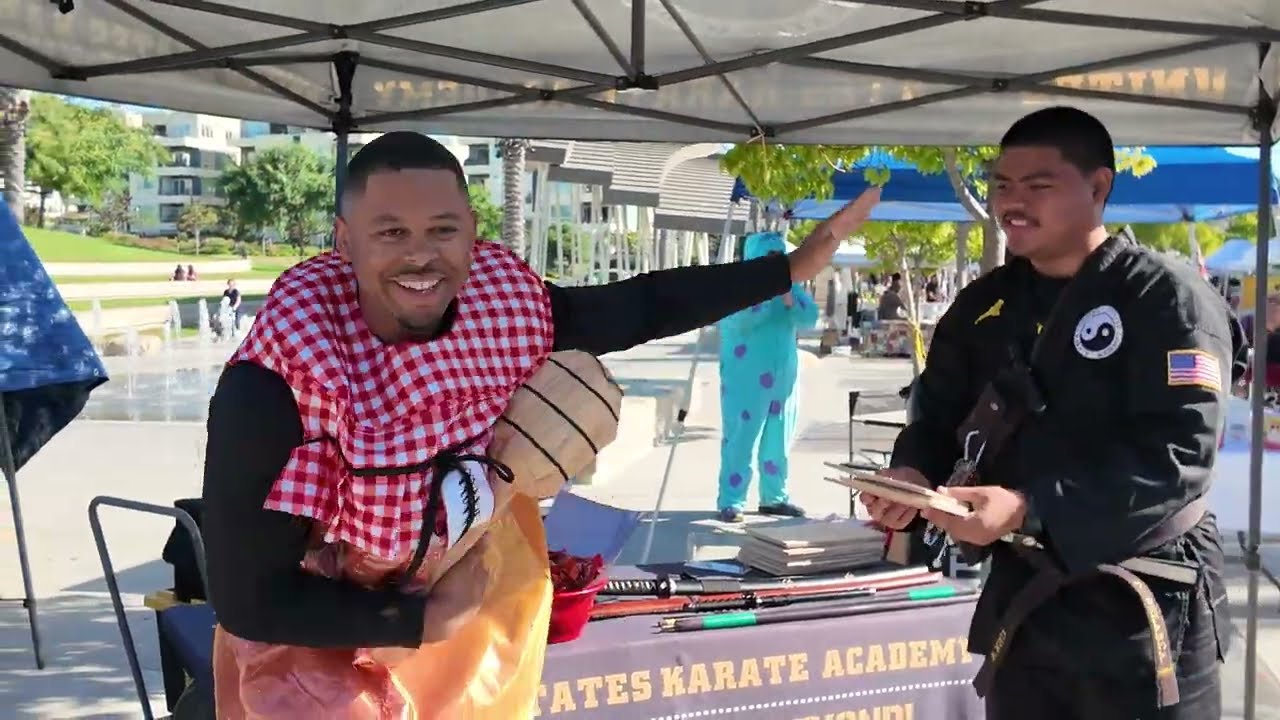 LeightonD out in Civita Farmer's Market Pt 4