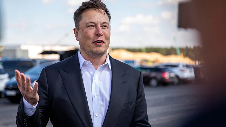 Elon Musk Works All But Five Hours a Day, Ron Baron Says