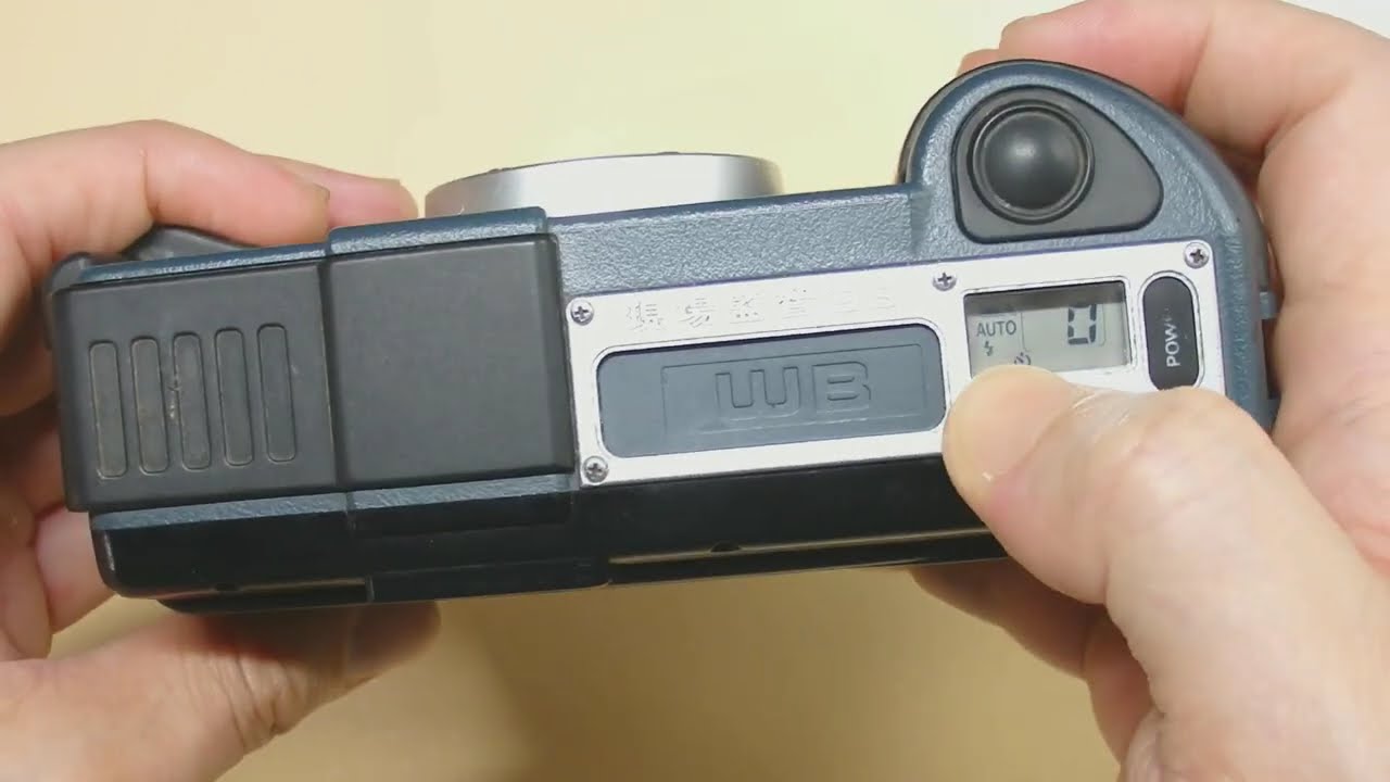 🏗️ **KONICA 現場監督28 WB | 35mm 寬廣角三防底片相機** 🥇 - YouTube