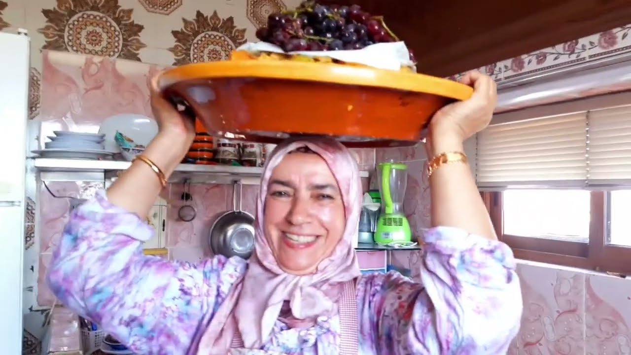 شاركت معاكم كسكسو بطريقتي الخاصة نتمناكم تجربوه و اعتذر عن غيابي عنكم