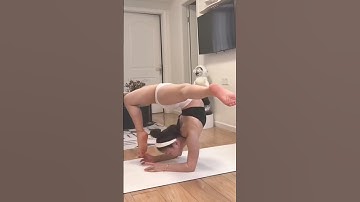 Yoga Split and Handstand Challenge for Flexibility & Strength #shorts