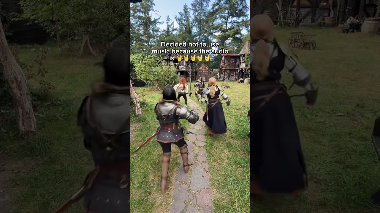 Clank clank clank clank clank clank clank 🫶🏻 #fyp #bogenwald #armor #renfaire