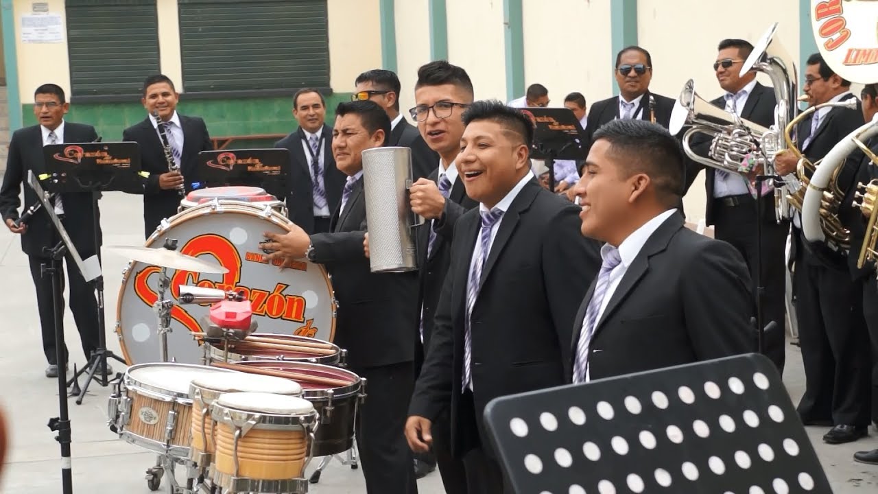 AQUELLA TARDE - BANDA CORAZON DE HUANDOVAL